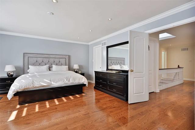 79 Pico Cres, House detached with 4 bedrooms, 5 bathrooms and 6 parking in Vaughan ON | Image 13