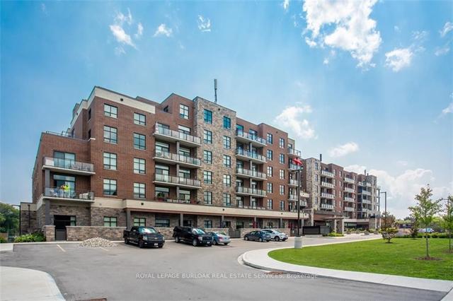 213 - 3290 New St, Condo with 1 bedrooms, 1 bathrooms and 1 parking in Burlington ON | Image 1