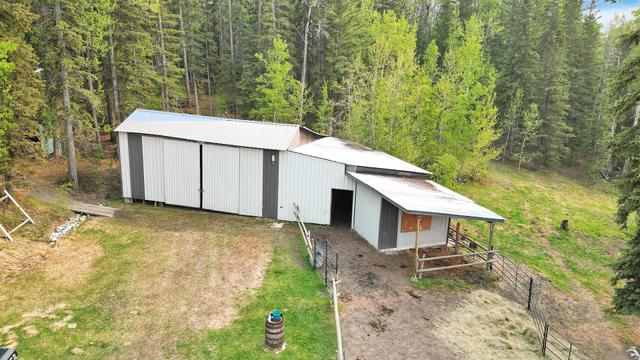 102 Meadow Drive, House detached with 5 bedrooms, 3 bathrooms and null parking in Clearwater County AB | Image 7