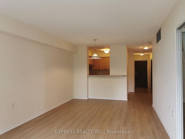 1003 - 35 Finch Ave E, Condo with 1 bedrooms, 1 bathrooms and 1 parking in Toronto ON | Image 2