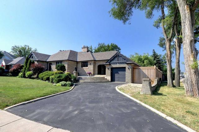 2 Brookside Dr, House detached with 3 bedrooms, 3 bathrooms and 15 parking in Mississauga ON | Image 23