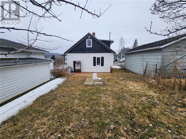 99 St Georges Avenue, House detached with 3 bedrooms, 1 bathrooms and null parking in Edmundston NB | Image 32