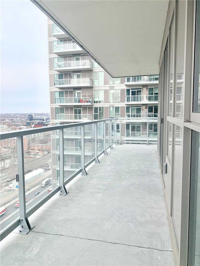 1912 - 15 Lower Jarvis St, Condo with 2 bedrooms, 1 bathrooms and 1 parking in Toronto ON | Image 9