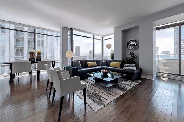 2603 - 18 Yorkville Ave, Condo with 2 bedrooms, 2 bathrooms and 2 parking in Toronto ON | Image 23