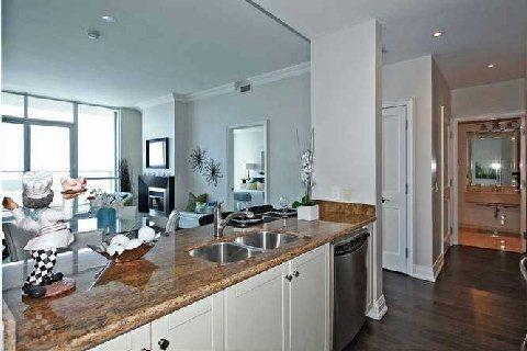 lph3 - 208 Queens Quay W., Condo with 2 bedrooms, 3 bathrooms and 1 parking in Toronto ON | Image 12