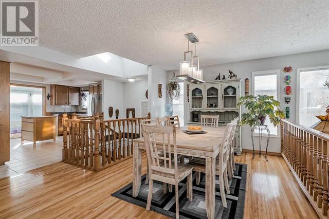 1968 Cottonwood Crescent Se, House detached with 4 bedrooms, 2 bathrooms and 4 parking in Calgary AB | Image 11