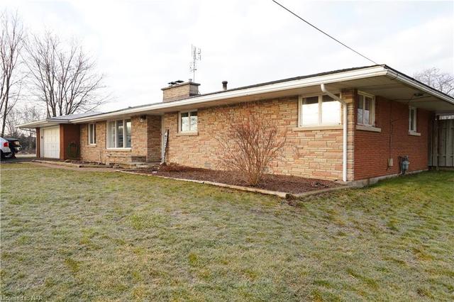 960 Lorraine Road, House detached with 3 bedrooms, 2 bathrooms and 6 parking in Port Colborne ON | Image 33