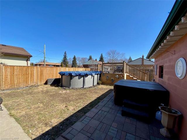 7110 Douglas Crescent, House detached with 3 bedrooms, 1 bathrooms and null parking in Niagara Falls ON | Image 27