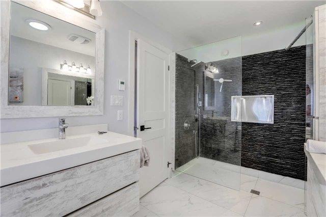 32 Cashmere Cres, House detached with 4 bedrooms, 5 bathrooms and 5 parking in Markham ON | Image 12