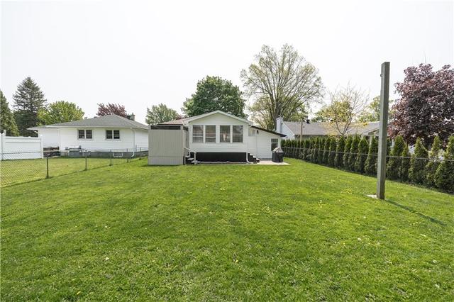 1305 Queen Street, House detached with 3 bedrooms, 2 bathrooms and 2 parking in Cornwall ON | Image 23