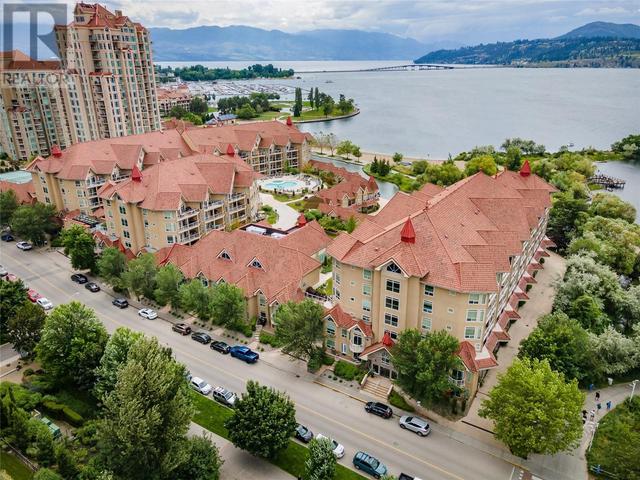 432 - 1088 Sunset Drive, Condo with 2 bedrooms, 2 bathrooms and 1 parking in Kelowna BC | Image 2