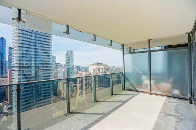 3003 - 5 St Joseph St, Condo with 1 bedrooms, 1 bathrooms and 0 parking in Toronto ON | Image 5