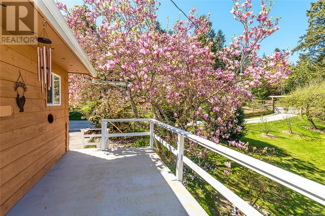 165 Booth Rd, House detached with 3 bedrooms, 2 bathrooms and 4 parking in Saltspring Island BC | Image 22