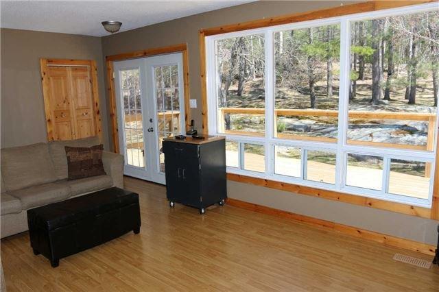 1181 Campbells Rd, House detached with 3 bedrooms, 1 bathrooms and 3 parking in Gravenhurst ON | Image 4
