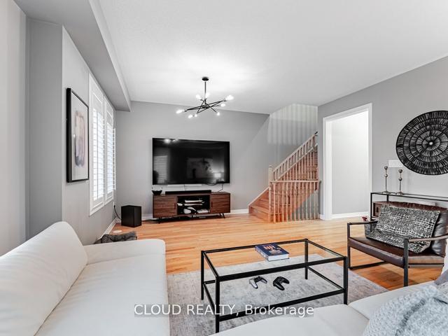 3032 George Savage Ave, House attached with 3 bedrooms, 4 bathrooms and 2 parking in Oakville ON | Image 4