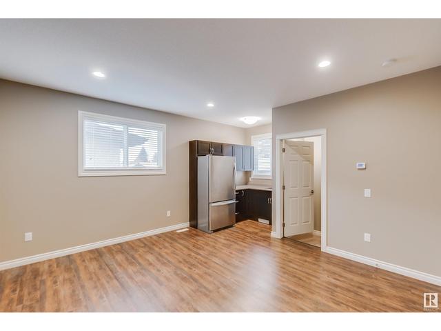 3624 113b St Nw, House detached with 4 bedrooms, 4 bathrooms and null parking in Edmonton AB | Image 21