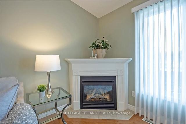 46 - 620 Thistlewood Dr, Townhouse with 3 bedrooms, 3 bathrooms and 4 parking in London ON | Image 4