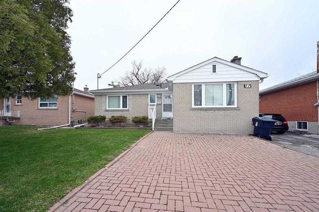 77 Bishop Lower Ave, House detached with 2 bedrooms, 1 bathrooms and 2 parking in Toronto ON | Image 1