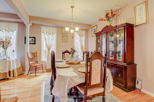 3 Jorma Palomaki Terr, House detached with 6 bedrooms, 6 bathrooms and 5 parking in Toronto ON | Image 3