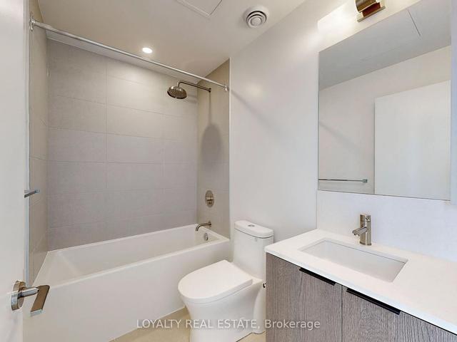 3602 - 55 Mercer St, Condo with 3 bedrooms, 2 bathrooms and 0 parking in Toronto ON | Image 8