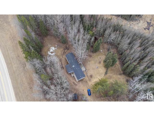 61132 - 763 Hi, House other with 3 bedrooms, 2 bathrooms and null parking in Barrhead County No. 11 AB | Image 35