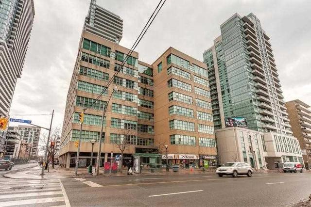 710 - 188 Eglinton Ave E, Condo with 1 bedrooms, 1 bathrooms and null parking in Toronto ON | Image 1