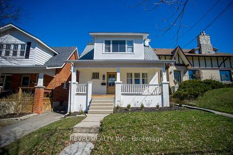 187 Dufferin Ave, House detached with 3 bedrooms, 2 bathrooms and 2 parking in Brantford ON | Card Image