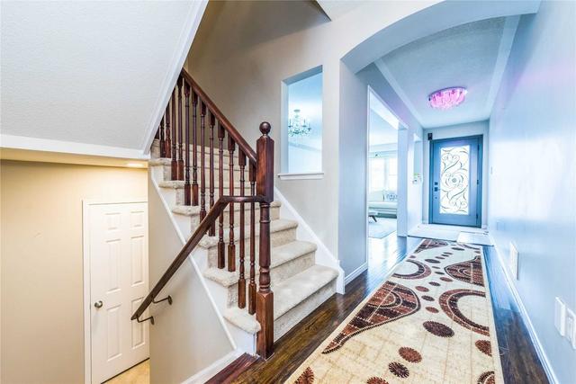 240 Armstrong Cres, House detached with 4 bedrooms, 4 bathrooms and 5 parking in Bradford West Gwillimbury ON | Image 38