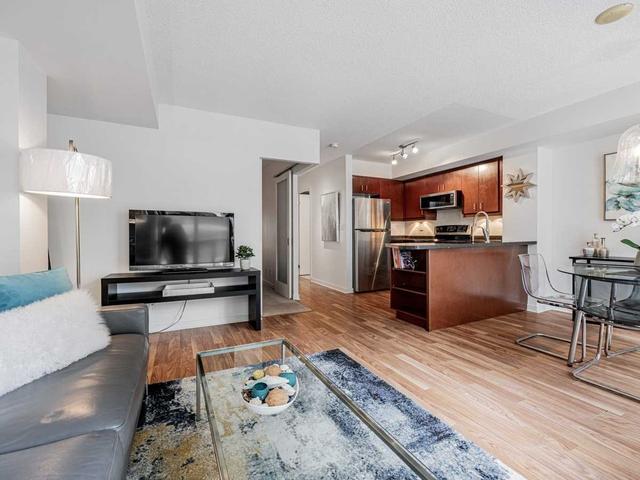 309 - 76 Shuter St, Condo with 1 bedrooms, 1 bathrooms and 1 parking in Toronto ON | Image 2