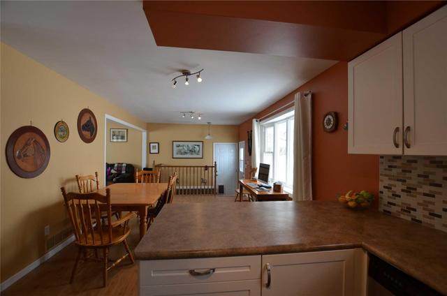 7563 9th Line E, House detached with 3 bedrooms, 2 bathrooms and 30 parking in Essa ON | Image 6