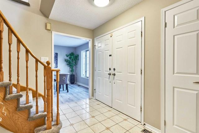 36 Fieldnest Cres, House detached with 4 bedrooms, 4 bathrooms and 6 parking in Whitby ON | Image 34