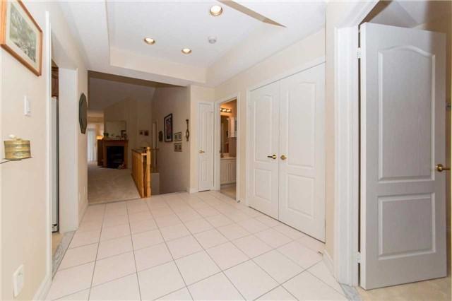 22 Sandpiper Key Way, Townhouse with 2 bedrooms, 3 bathrooms and 1 parking in Markham ON | Image 3