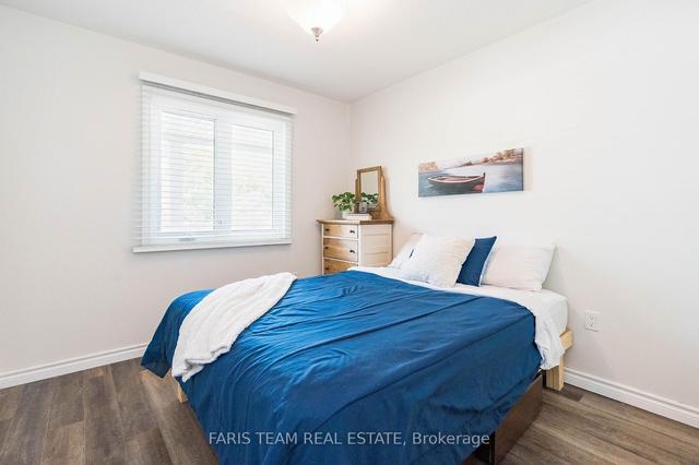 4987 Talbot St, House detached with 3 bedrooms, 2 bathrooms and 15 parking in Tay ON | Image 9