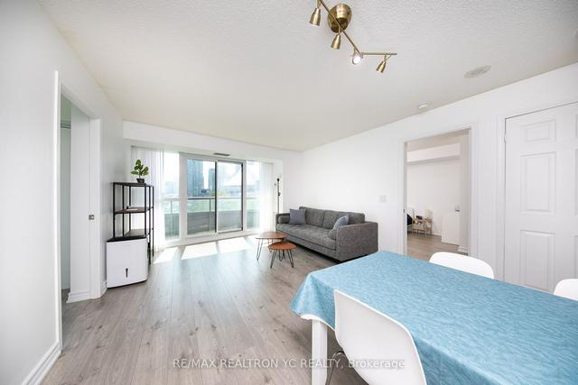808 - 25 Lower Simcoe St, Condo with 2 bedrooms, 2 bathrooms and 1 parking in Toronto ON | Image 29
