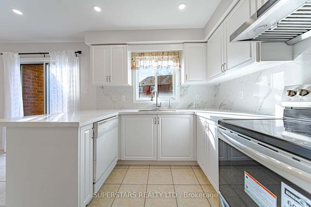 75 Westchester Cres, House detached with 3 bedrooms, 4 bathrooms and 6 parking in Markham ON | Image 27
