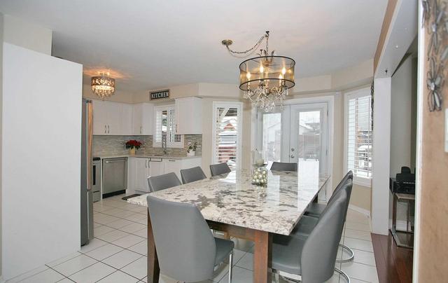 1034 Corrie St, House detached with 4 bedrooms, 4 bathrooms and 4 parking in Innisfil ON | Image 4