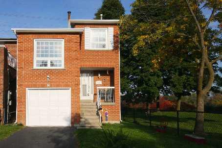 80 New Seabury Dr, House attached with 3 bedrooms, 3 bathrooms and 2 parking in Vaughan ON | Image 1