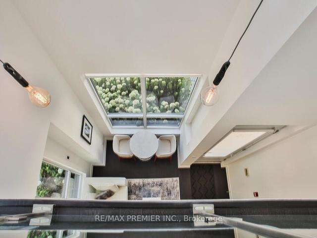 106 - 1030 King St W, Townhouse with 2 bedrooms, 2 bathrooms and 1 parking in Toronto ON | Image 15
