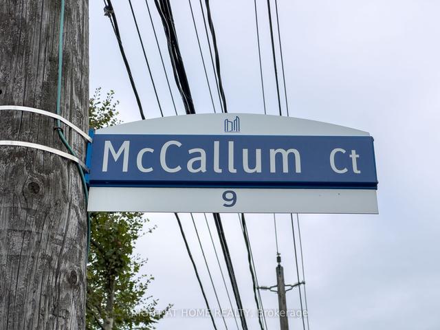 3 Mccallum Crt, House detached with 3 bedrooms, 1 bathrooms and 3 parking in Toronto ON | Image 13