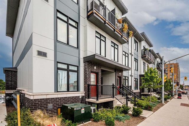 26 - 630 Rogers Rd, Townhouse with 2 bedrooms, 2 bathrooms and 1 parking in Toronto ON | Image 9