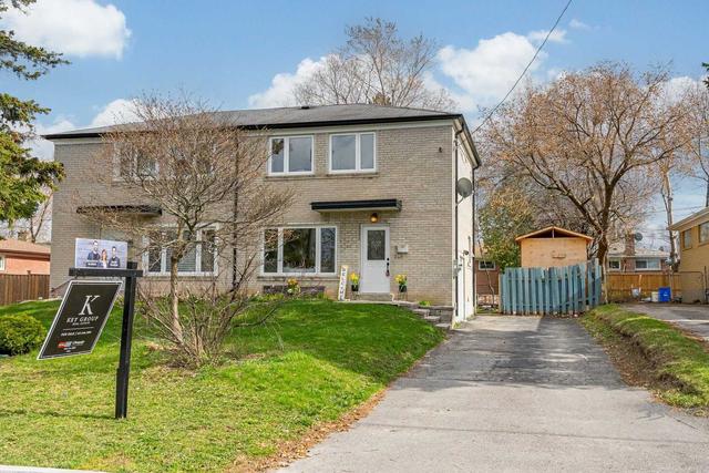 240 Alsace Rd, House semidetached with 3 bedrooms, 2 bathrooms and 4 parking in Richmond Hill ON | Image 14
