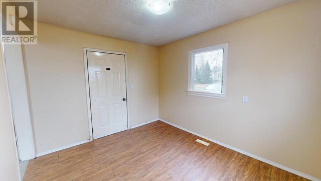 8520 97 Avenue, House detached with 3 bedrooms, 1 bathrooms and null parking in Fort St. John BC | Image 5