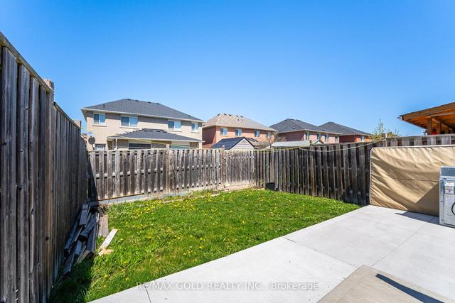 59 Eastway St, House semidetached with 3 bedrooms, 4 bathrooms and 5 parking in Brampton ON | Image 29