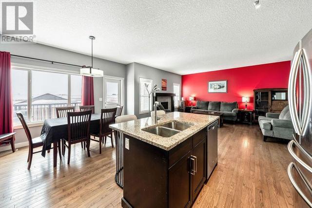 612 Edgefield Street, House semidetached with 3 bedrooms, 2 bathrooms and 4 parking in Strathmore AB | Image 10