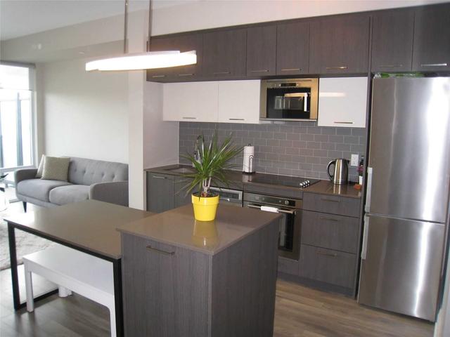 420 - 4800 Highway 7, Condo with 2 bedrooms, 2 bathrooms and 1 parking in Vaughan ON | Image 9