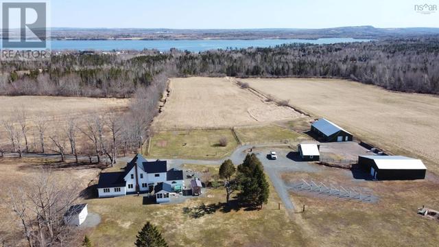 223 Scotch Hill Road, House detached with 6 bedrooms, 2 bathrooms and null parking in Pictou, Subd. A NS | Image 11
