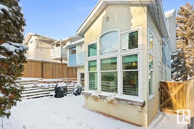 9825 93 Av Nw, House detached with 3 bedrooms, 2 bathrooms and 4 parking in Edmonton AB | Image 30