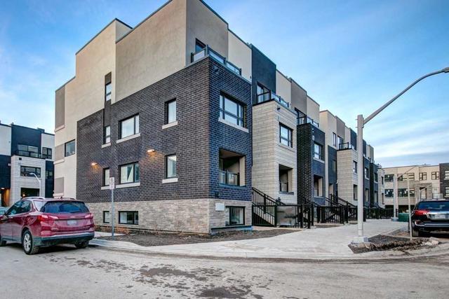210 - 1121 Cooke Blvd, Townhouse with 2 bedrooms, 3 bathrooms and 1 parking in Burlington ON | Image 4