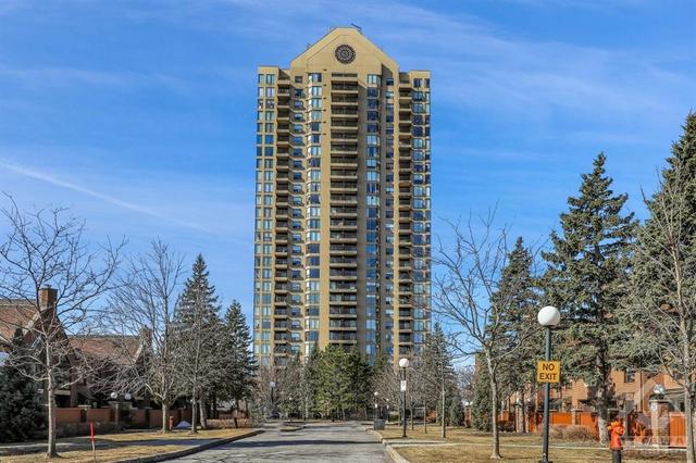 903 - 545 St Laurent Boulevard, Condo with 2 bedrooms, 2 bathrooms and 1 parking in Ottawa ON | Image 1