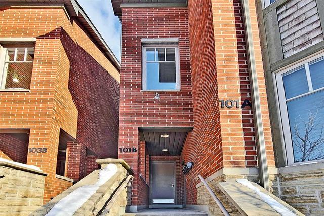 101b Walmer Rd, Townhouse with 2 bedrooms, 3 bathrooms and 2 parking in Toronto ON | Image 14